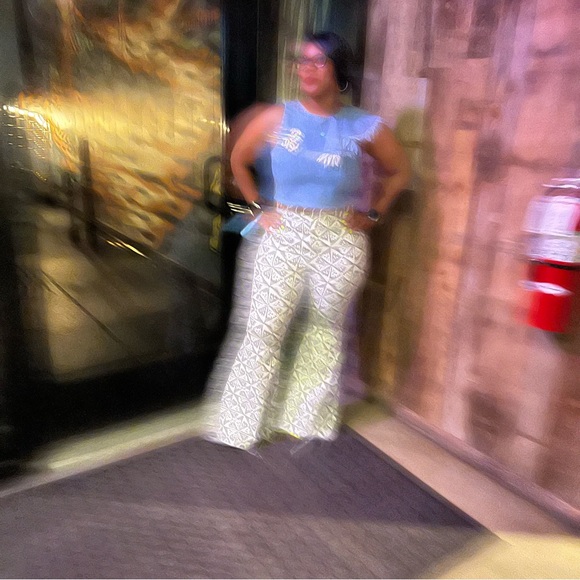 I’M LIVE (@krs0716) ~ LIKE THIS LISTING FOR LIVE SHOW NOTIFICATION - Picture 11 of 17